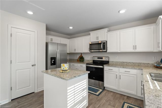 330 Olivia Court, Lexington, NC 27292