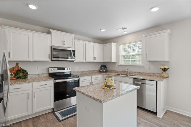 330 Olivia Court, Lexington, NC 27292