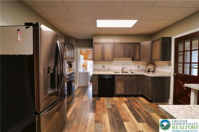 1805 Fairview Avenue, Wilson Boro, PA 18042