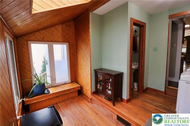 1805 Fairview Avenue, Wilson Boro, PA 18042