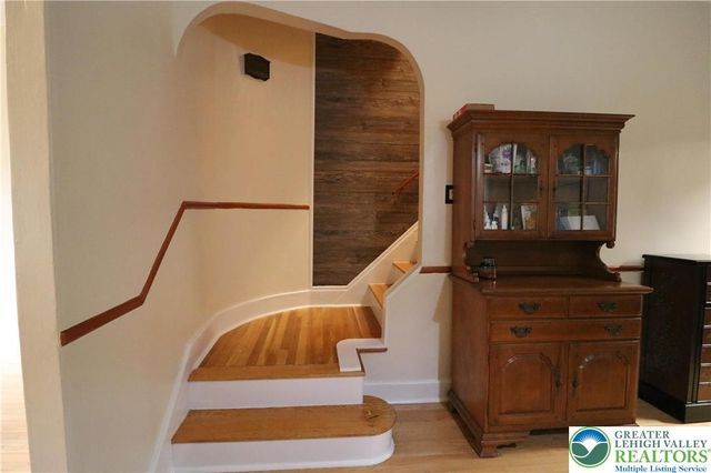 1805 Fairview Avenue, Wilson Boro, PA 18042