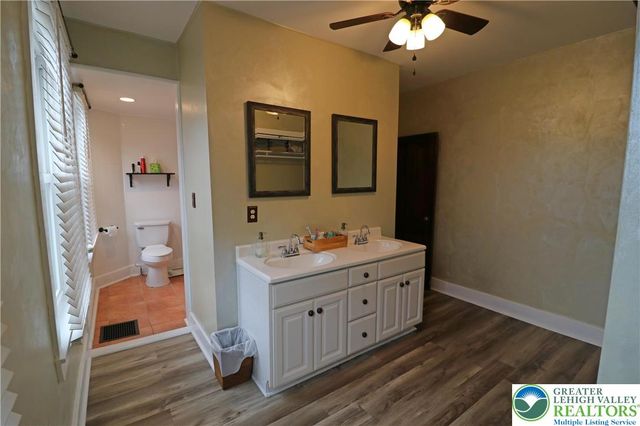 1805 Fairview Avenue, Wilson Boro, PA 18042