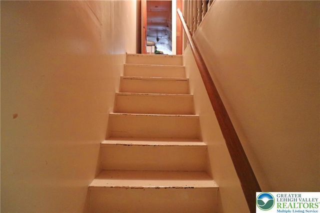 1805 Fairview Avenue, Wilson Boro, PA 18042