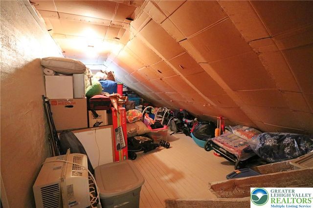 1805 Fairview Avenue, Wilson Boro, PA 18042