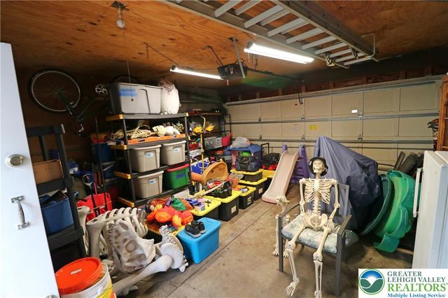 1805 Fairview Avenue, Wilson Boro, PA 18042