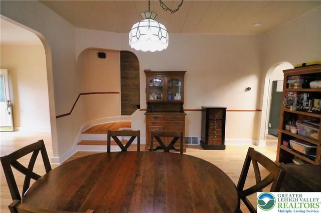 1805 Fairview Avenue, Wilson Boro, PA 18042