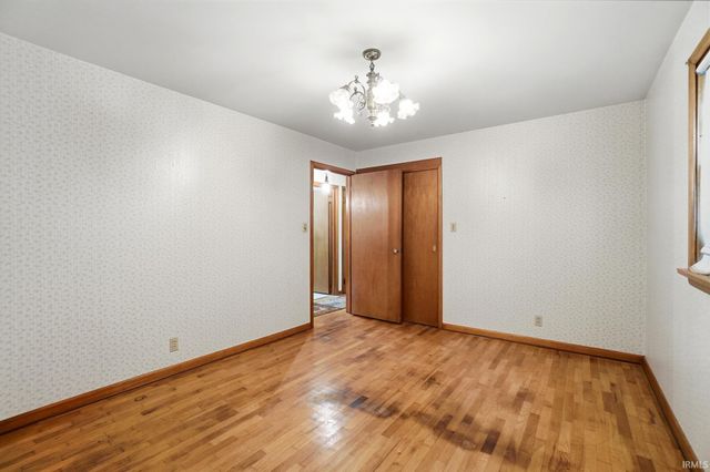 5048 N Us Highway 24 E Road, Huntington, IN 46750