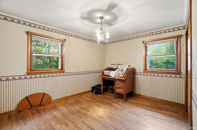 5048 N Us Highway 24 E Road, Huntington, IN 46750