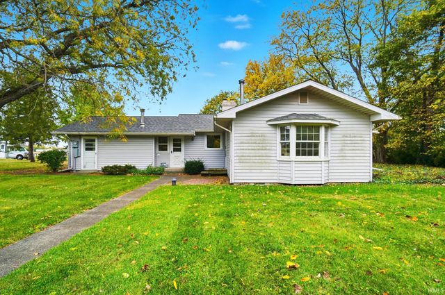 5048 N Us Highway 24 E Road, Huntington, IN 46750