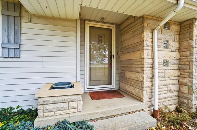 5048 N Us Highway 24 E Road, Huntington, IN 46750