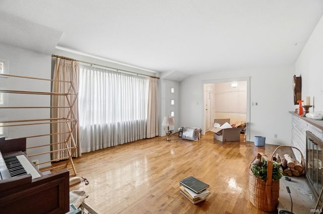 5048 N Us Highway 24 E Road, Huntington, IN 46750