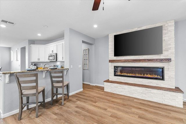 6617 Cervi Rd, Riverbank, CA 95367