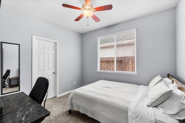 6617 Cervi Rd, Riverbank, CA 95367