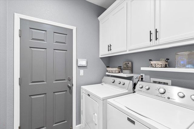 6617 Cervi Rd, Riverbank, CA 95367