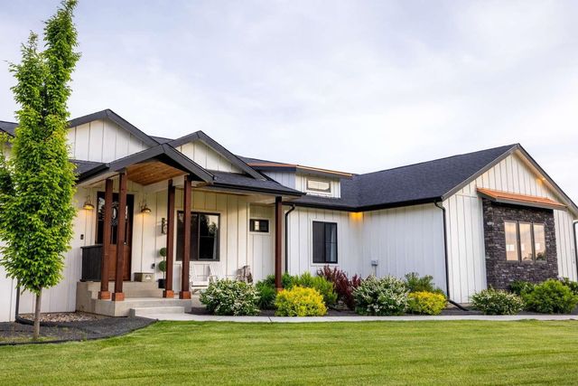 22110 N CREEKSIDE Ln, Colbert, WA 99005
