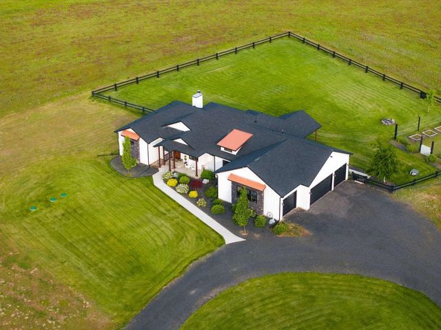 22110 N CREEKSIDE Ln, Colbert, WA 99005