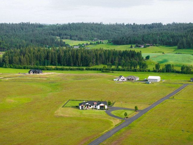 22110 N CREEKSIDE Ln, Colbert, WA 99005