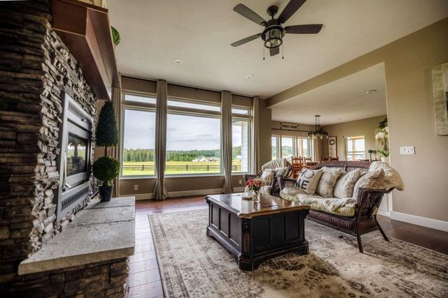 22110 N CREEKSIDE Ln, Colbert, WA 99005