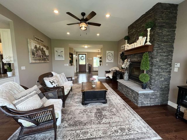 22110 N CREEKSIDE Ln, Colbert, WA 99005