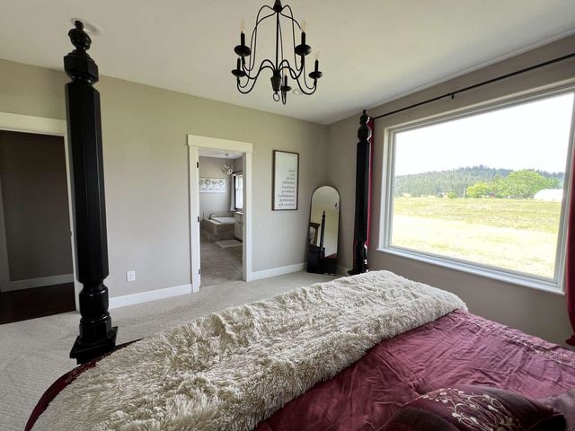 22110 N CREEKSIDE Ln, Colbert, WA 99005