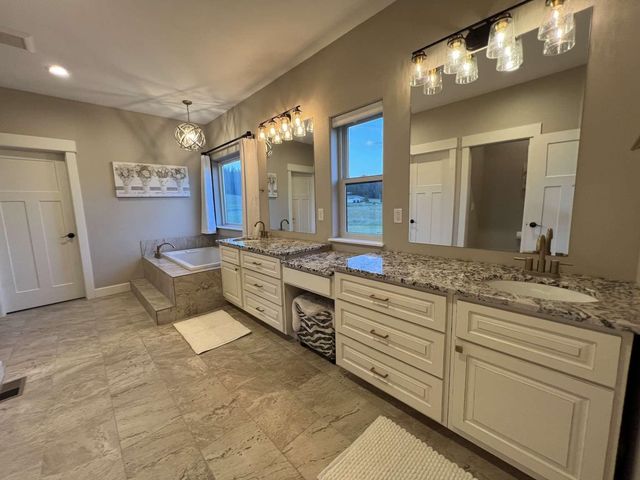 22110 N CREEKSIDE Ln, Colbert, WA 99005