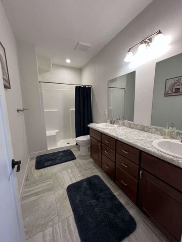 22110 N CREEKSIDE Ln, Colbert, WA 99005