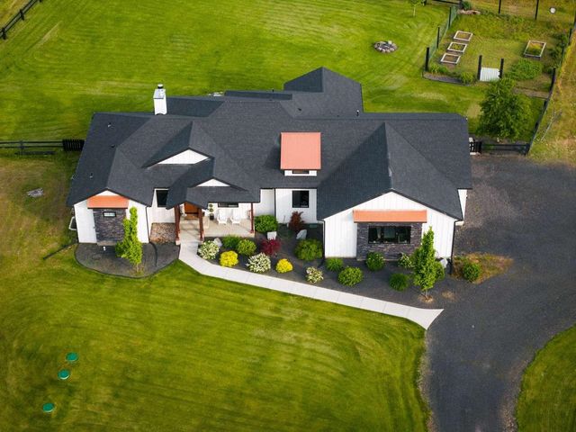 22110 N CREEKSIDE Ln, Colbert, WA 99005