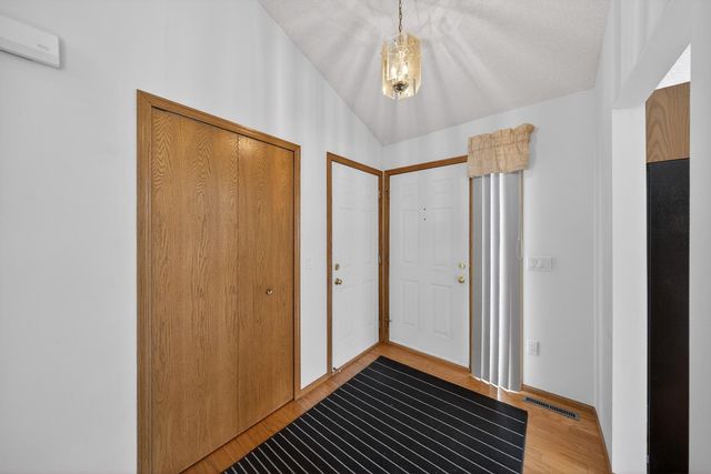 2105 Lincoln Street S, Northfield, MN 55057