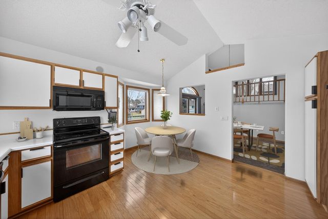 2105 Lincoln Street S, Northfield, MN 55057