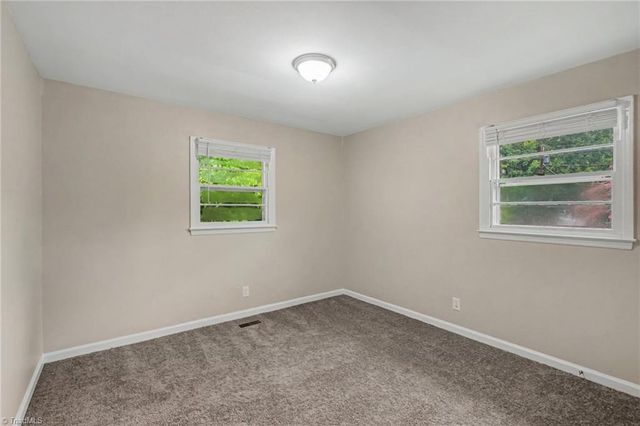 1625 Pichard Street, Greensboro, NC 27401