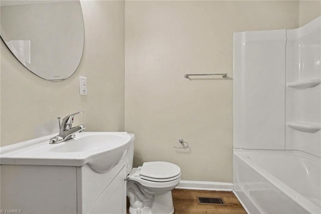 1625 Pichard Street, Greensboro, NC 27401