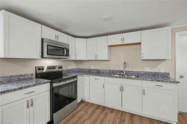 1625 Pichard Street, Greensboro, NC 27401