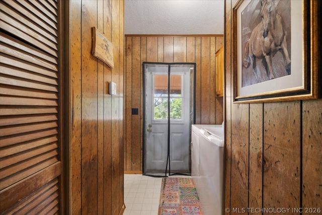 103688 S 4090 Road, Henryetta, OK 74437
