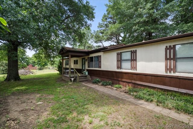 103688 S 4090 Road, Henryetta, OK 74437