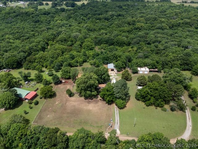 103688 S 4090 Road, Henryetta, OK 74437