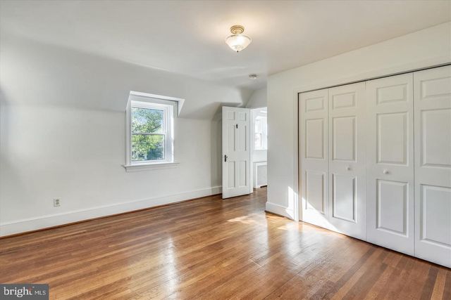 400 MEADOW LN, Falls Church, VA 22042