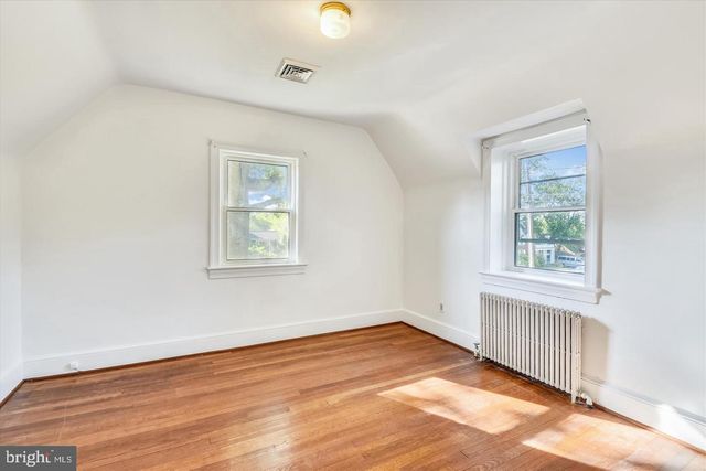 400 MEADOW LN, Falls Church, VA 22042