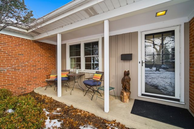 1319 Tyrell Avenue, Park Ridge, IL 60068