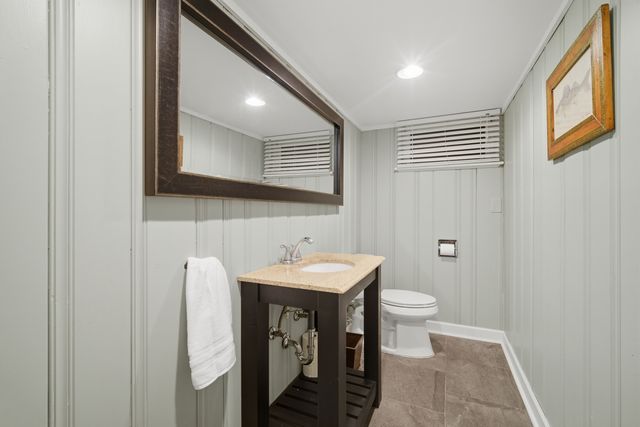 1319 Tyrell Avenue, Park Ridge, IL 60068