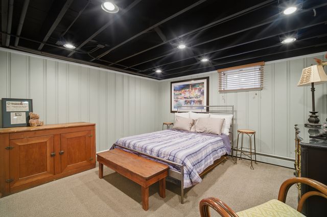 1319 Tyrell Avenue, Park Ridge, IL 60068