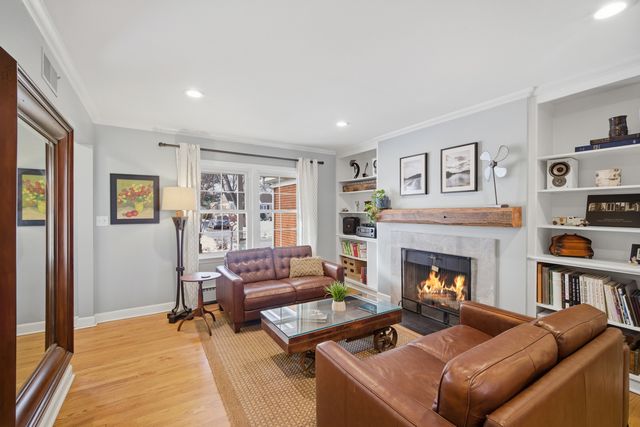 1319 Tyrell Avenue, Park Ridge, IL 60068