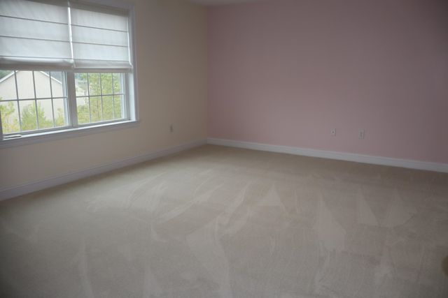 25 Clearview Cir # A, Hudson, NH 03051