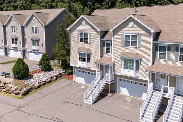 25 Clearview Cir # A, Hudson, NH 03051