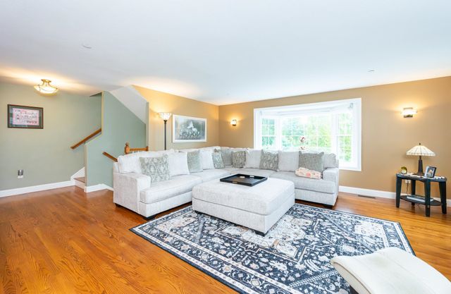 25 Clearview Cir # A, Hudson, NH 03051