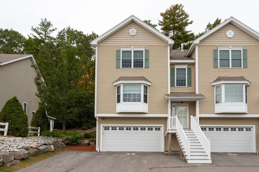 25 Clearview Cir # A, Hudson, NH 03051