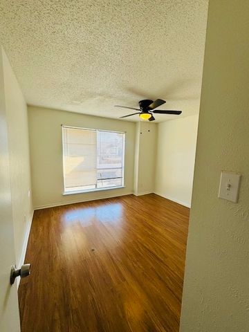 2016 Westbain Drive, Arlington, TX 76015