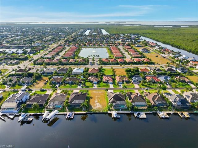 2825 SW 47th TER, Cape Coral, FL 33914