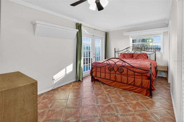 5021 37TH AVENUE N, St Petersburg, FL 33710