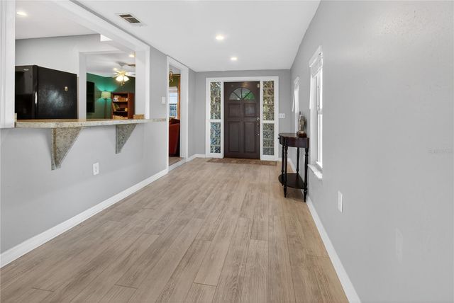 5021 37TH AVENUE N, St Petersburg, FL 33710