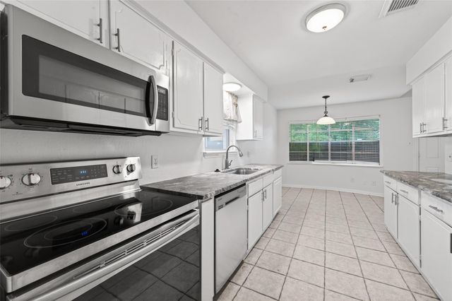 12818 Westella Drive, Houston, TX 77077
